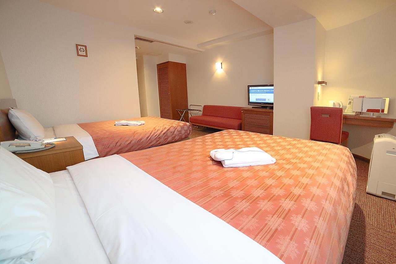 Kumegawa Wing Hotel Higasi-Murajama Kültér fotó